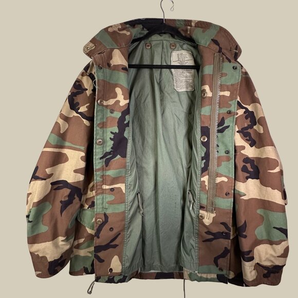 Vintage Military Coat, Cold Weather, Field Woodland Camouflage Pattern Sz L Reg - Picture 7 of 16